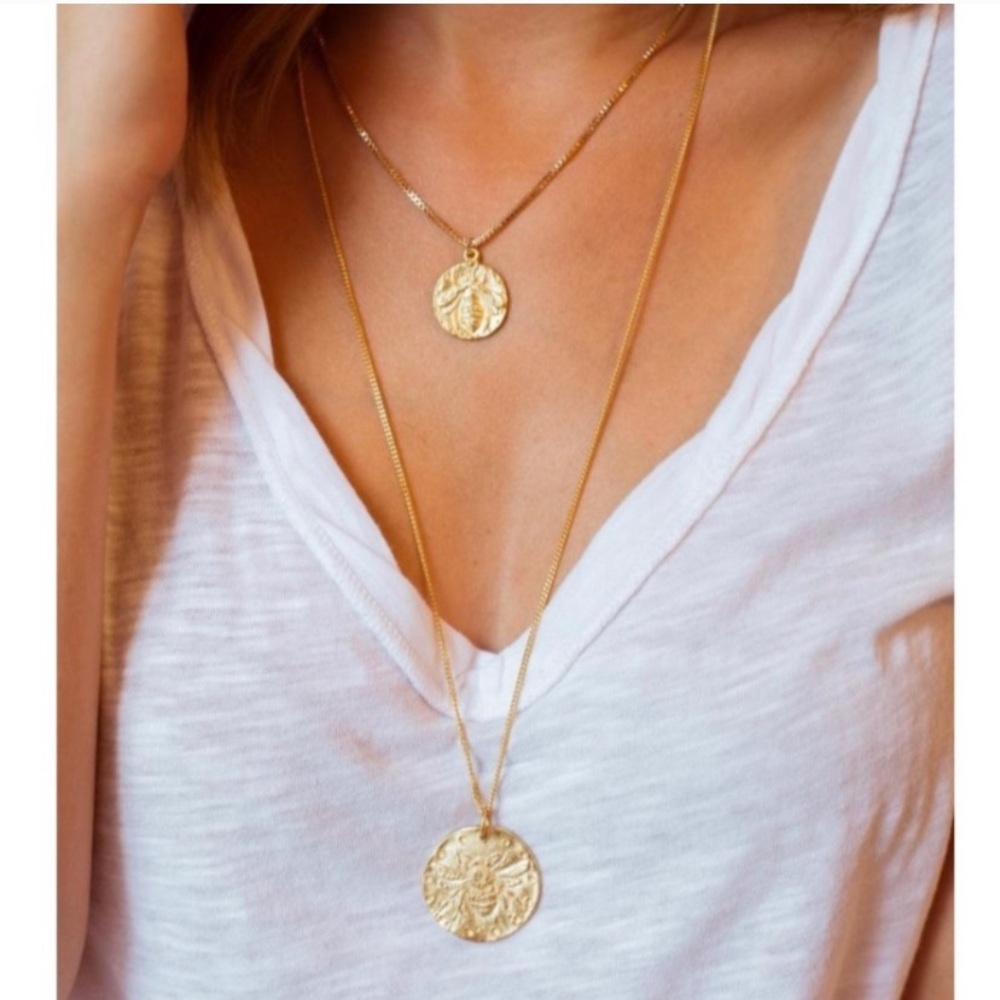 Amber Sceats necklace